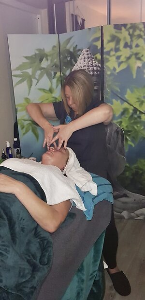 Therapies Offered. Facial reflexology diaphragm